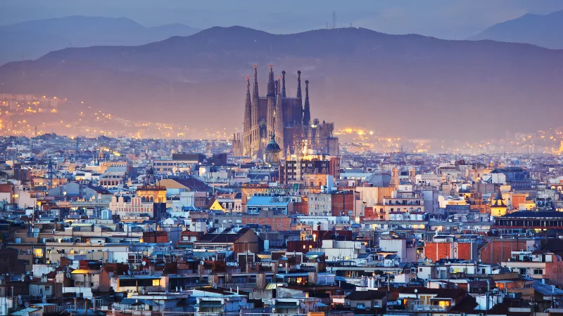 Vue panoramique de Barcelone avec la Sagrada Família