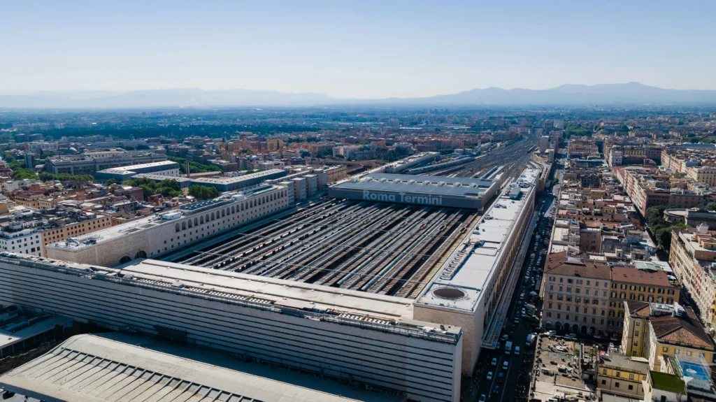 Vue aérienne de la gare Roma Termini sur Rome en 4 jours